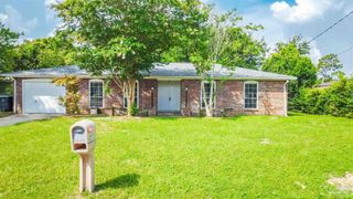 2071 Colony Rd, Pensacola, FL 32526