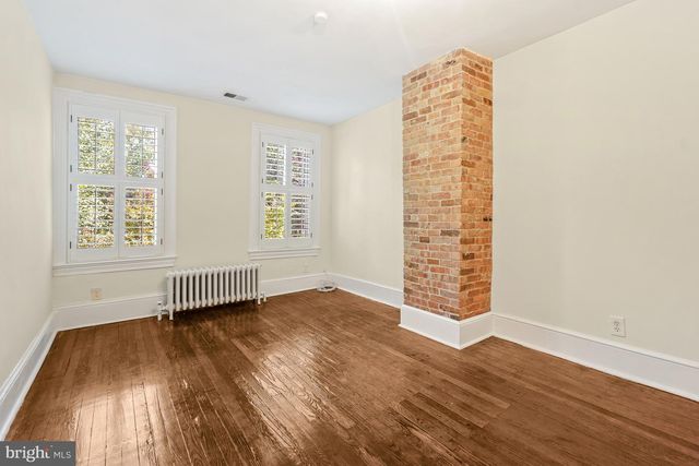 12 5TH ST NE, Washington, DC 20002