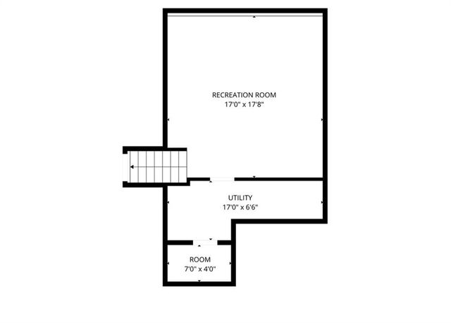 10904 N Manchester Avenue, Kansas City, MO 64157