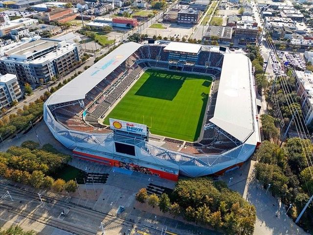 2915 Clay Avenue, Houston, TX 77003