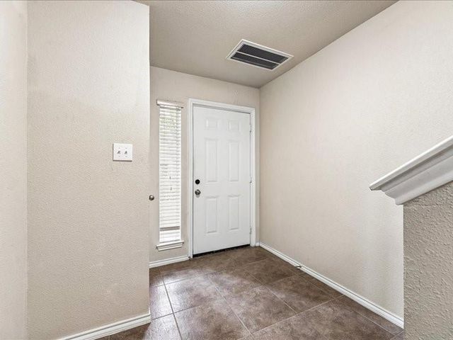 2915 Clay Avenue, Houston, TX 77003