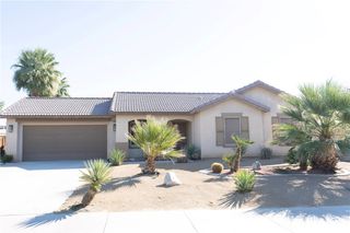 37650 Drexell Dr, Palm Desert, CA 92211