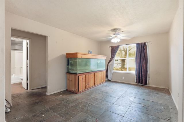 16371 Full Moon Court, Conroe, TX 77302