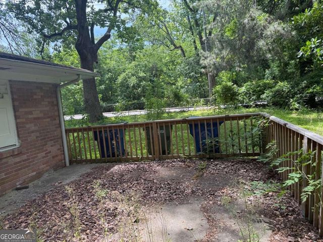 1627 Hasty Place NW, Atlanta, GA 30318