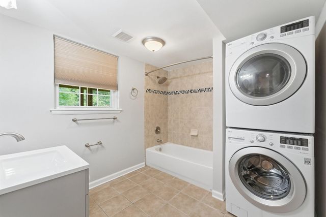7150 SPOTSYLVANIA ST, Warrenton, VA 20187