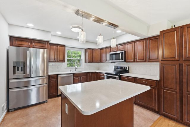 7150 SPOTSYLVANIA ST, Warrenton, VA 20187