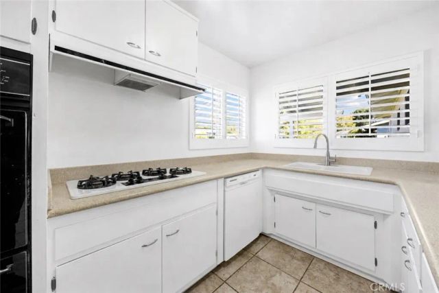 1870 Burch Avenue, Simi Valley, CA 93063