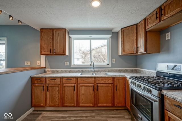 1718 Cincinnati Avenue, Anderson, IN 46016