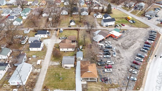 1718 Cincinnati Avenue, Anderson, IN 46016