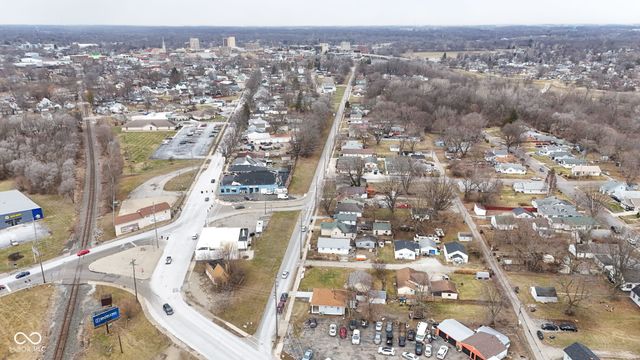 1718 Cincinnati Avenue, Anderson, IN 46016