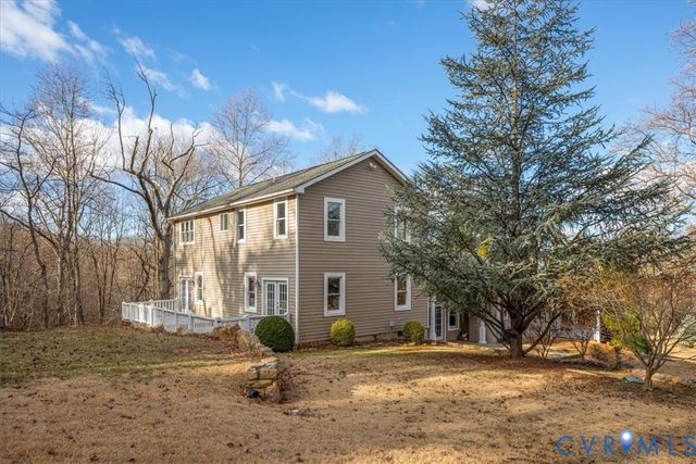 2114 E Lee Hwy, New Market, VA 22844