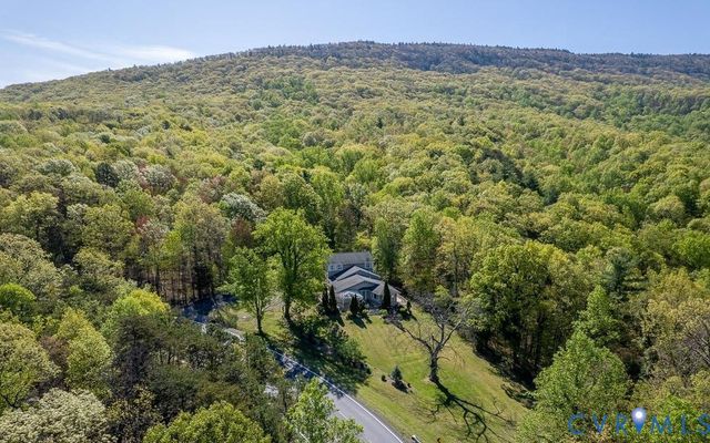2114 E Lee Hwy, New Market, VA 22844