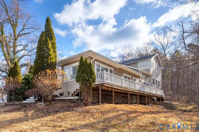 2114 E Lee Hwy, New Market, VA 22844