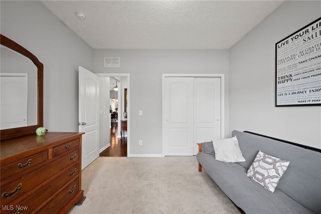 39115 Crescent Drive, Avon, OH 44011