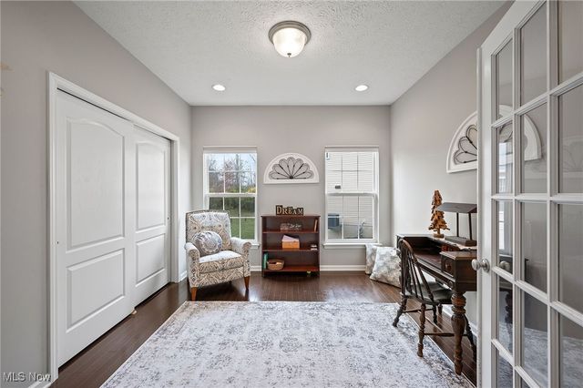 39115 Crescent Drive, Avon, OH 44011