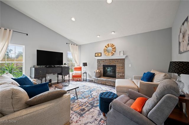 39115 Crescent Drive, Avon, OH 44011