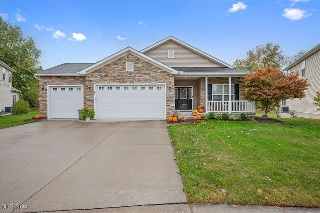 39115 Crescent Drive, Avon, OH 44011