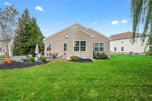 39115 Crescent Drive, Avon, OH 44011