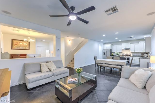 8095 Mosaic Sunrise Lane, Las Vegas, NV 89166