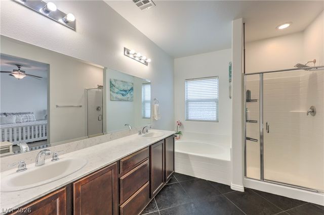 8095 Mosaic Sunrise Lane, Las Vegas, NV 89166