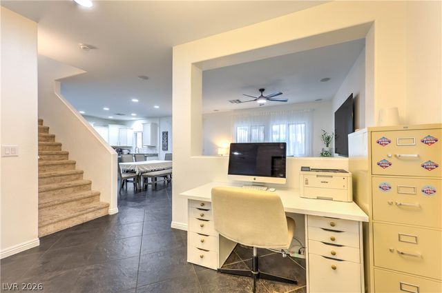 8095 Mosaic Sunrise Lane, Las Vegas, NV 89166
