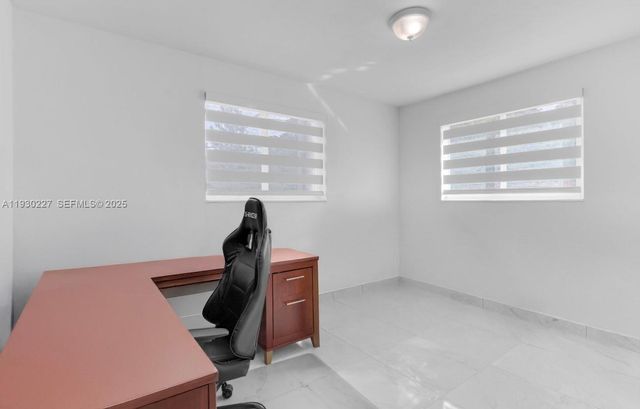 11051 SW 69th Dr, Miami, FL 33173