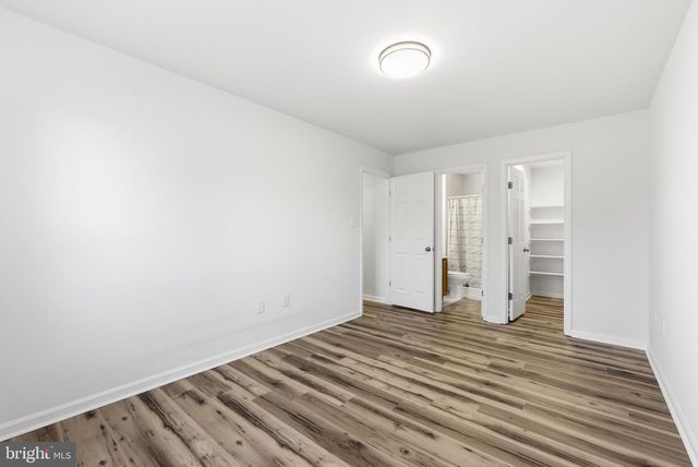 9266 CHAPMAN OAK DR, Manassas, VA 20110