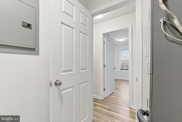 9266 CHAPMAN OAK DR, Manassas, VA 20110