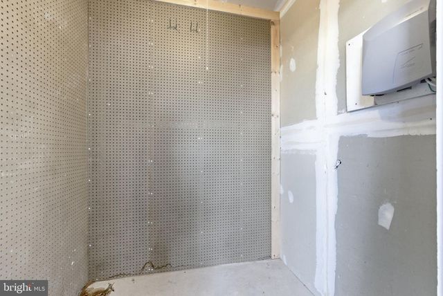 9266 CHAPMAN OAK DR, Manassas, VA 20110