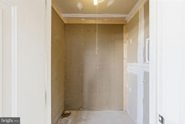 9266 CHAPMAN OAK DR, Manassas, VA 20110