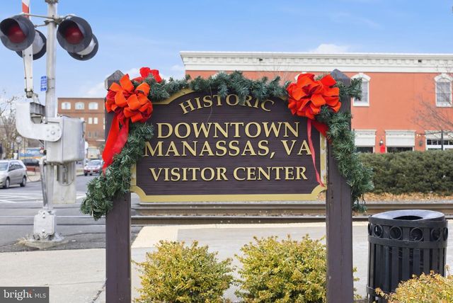 9266 CHAPMAN OAK DR, Manassas, VA 20110