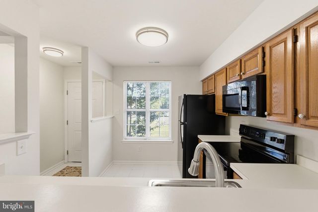 9266 CHAPMAN OAK DR, Manassas, VA 20110