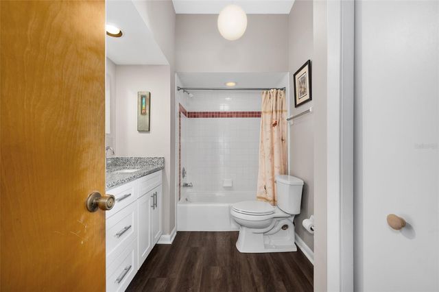 9923 SW 2ND PLACE, Gainesville, FL 32607