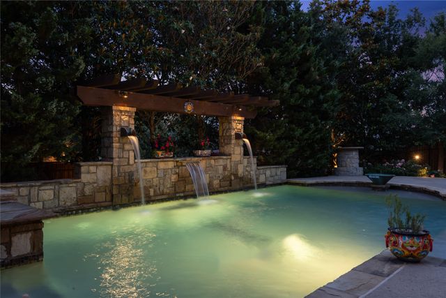 2001 Estes Park Road, Southlake, TX 76092