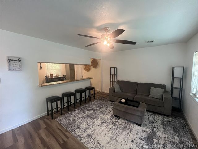 2014 N Delaware Place, Tulsa, OK 74110