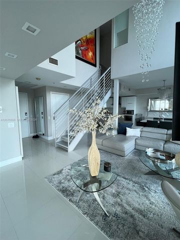 60 SW 13th Street 5210, Miami, FL 33130