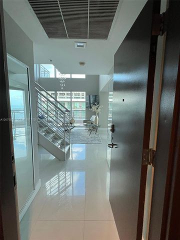 60 SW 13th Street 5210, Miami, FL 33130