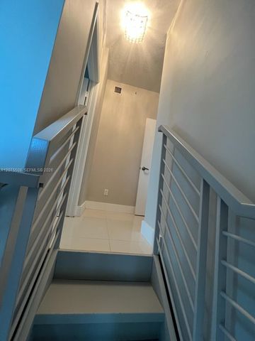 60 SW 13th Street 5210, Miami, FL 33130