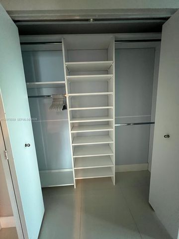60 SW 13th Street 5210, Miami, FL 33130