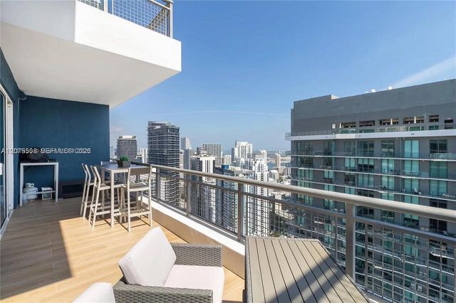 60 SW 13th Street 5210, Miami, FL 33130