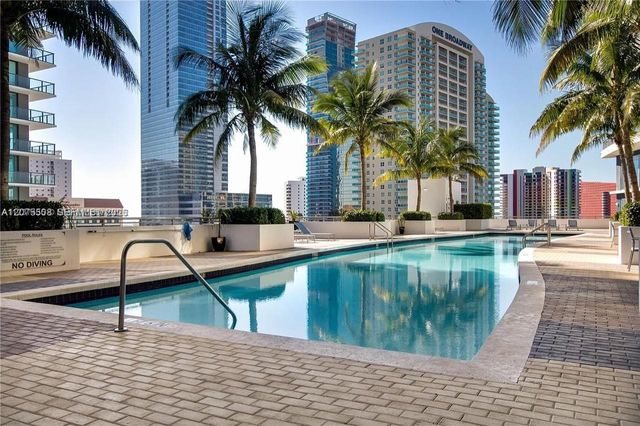 60 SW 13th Street 5210, Miami, FL 33130