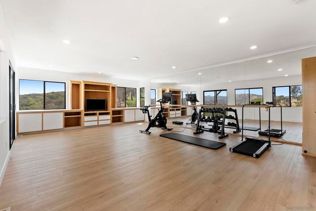 1106 Alpine Oaks Dr., Alpine, CA 91901