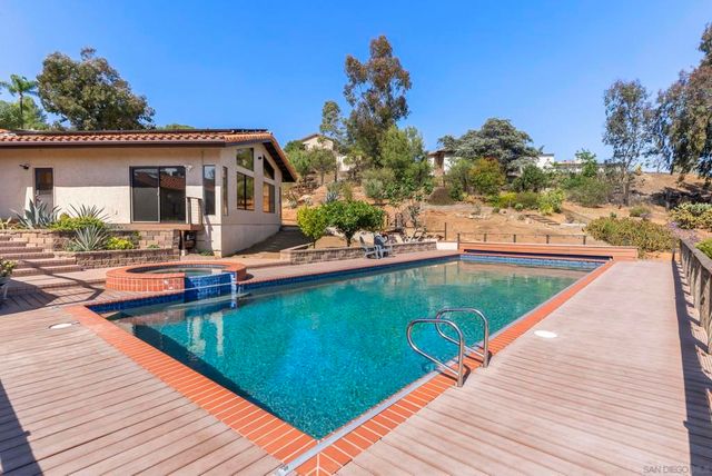 1106 Alpine Oaks Dr., Alpine, CA 91901