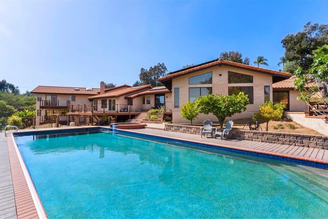 1106 Alpine Oaks Dr., Alpine, CA 91901