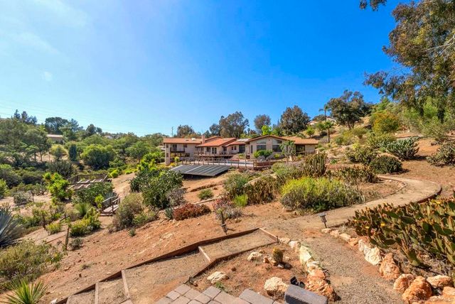 1106 Alpine Oaks Dr., Alpine, CA 91901