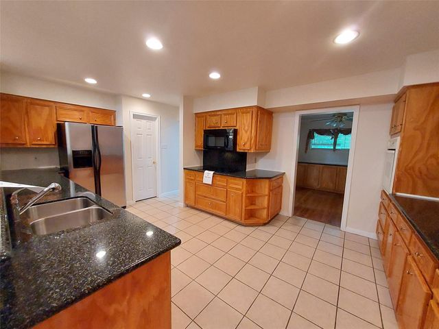 1740 Crownover Road, Houston, TX 77080