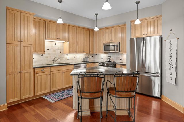 203 Mill Street N202, Excelsior, MN 55331