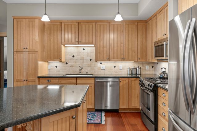 203 Mill Street N202, Excelsior, MN 55331