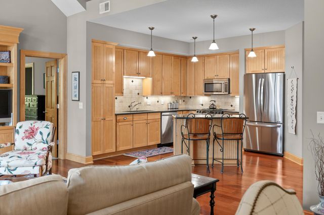 203 Mill Street N202, Excelsior, MN 55331