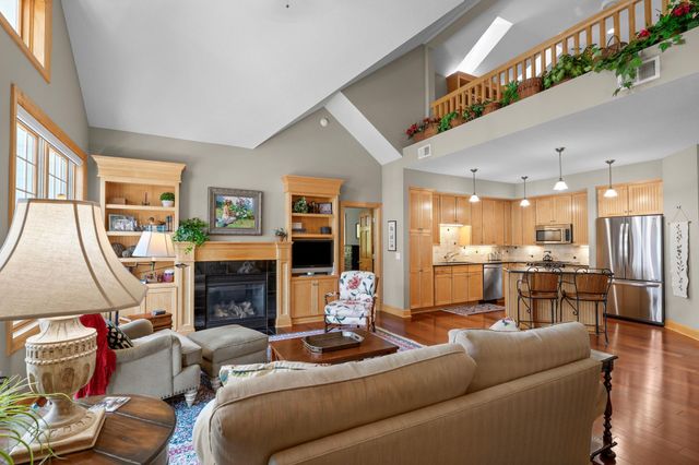 203 Mill Street N202, Excelsior, MN 55331